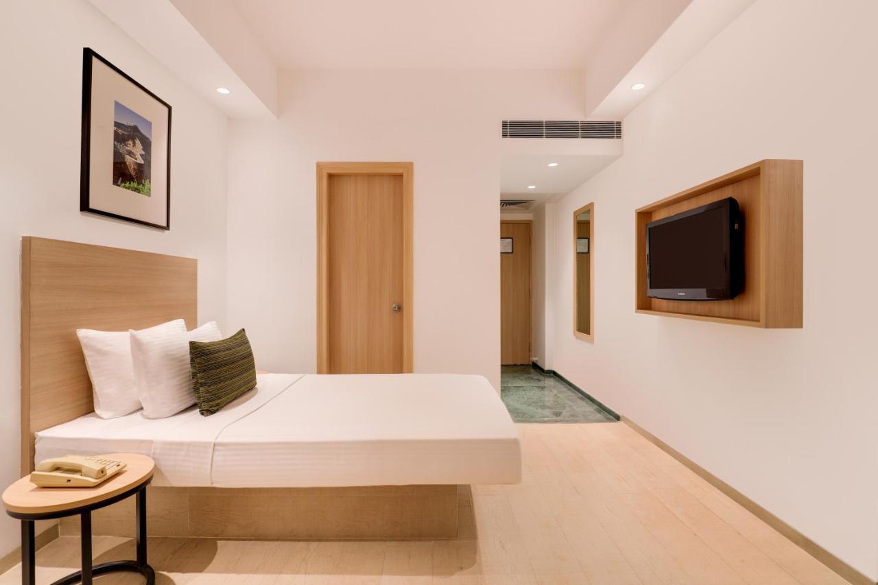הינג'וואדי Lemon Tree Hotel Hinjewadi Pune מראה חיצוני תמונה